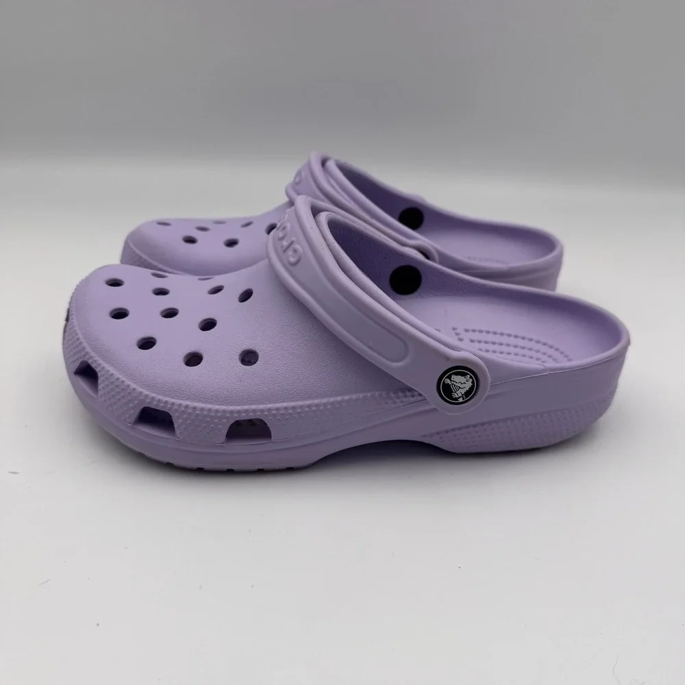 Crocs Classic Clogs Lavender Purple Kids Youth Size J5 Slip On Comfort Shoes